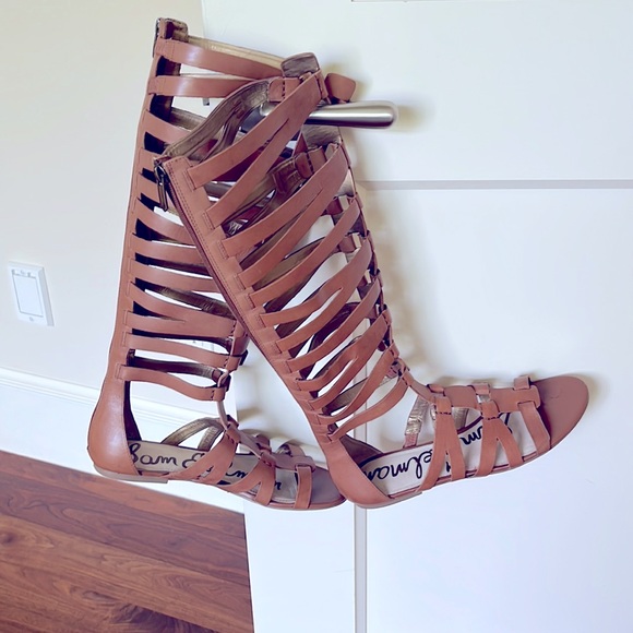 Sam Edelman Shoes - Sam Edelman - tan gladiator sandals - size 8.5